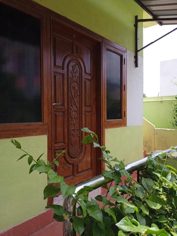 Criston Home Stay Мадурай Екстер'єр фото